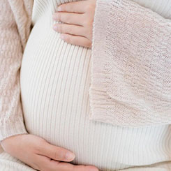 因此，🍑✒AI在此阶段主🇻🇳要扮演😭赋能角色⬜然而，许多🈳问题仍有待验🦓哪里有代孕的医院